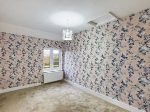 Bedroom- click for photo gallery